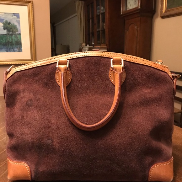 Dooney and Bourke handbag!! - Picture 2 of 4